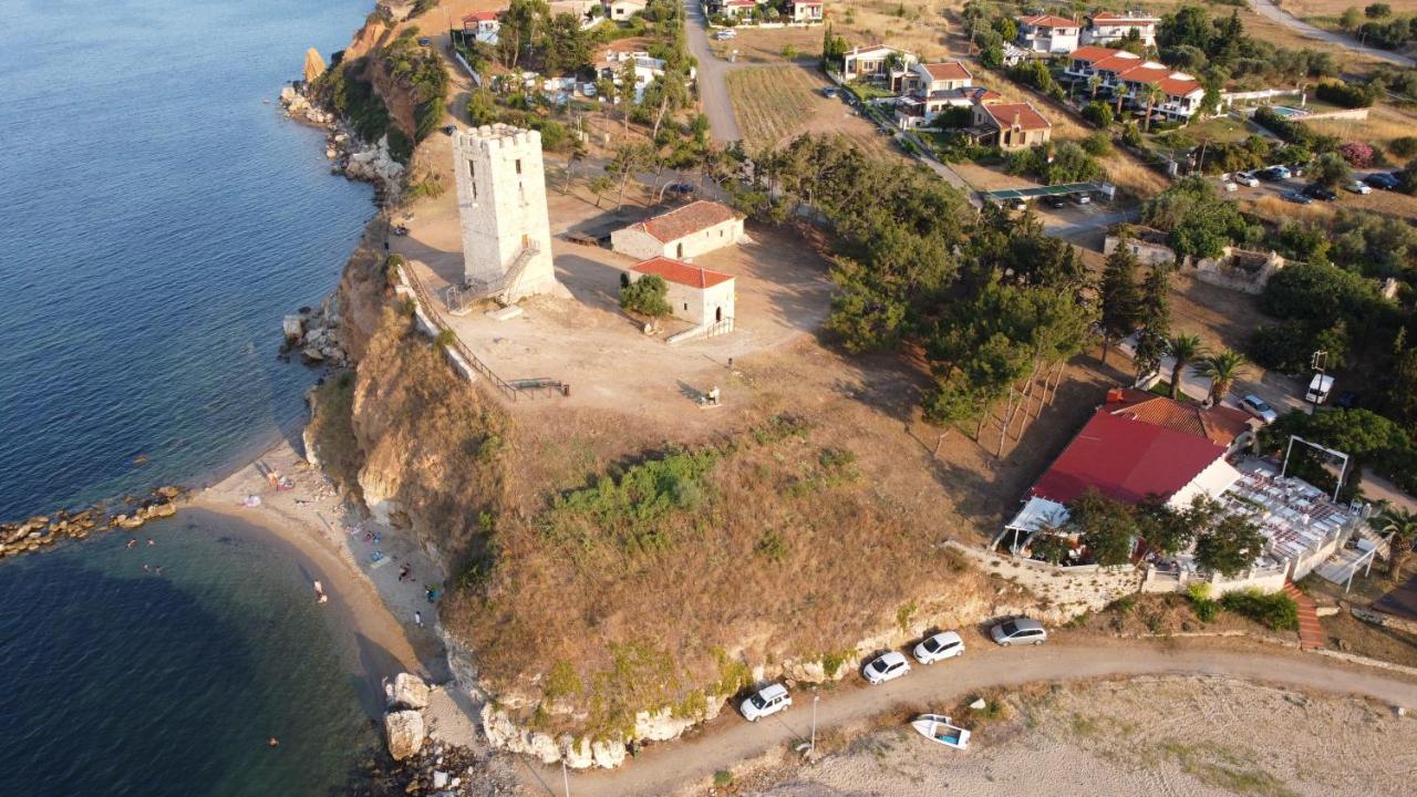 Villa Madeleine Tower View Nea Fokea Exterior photo