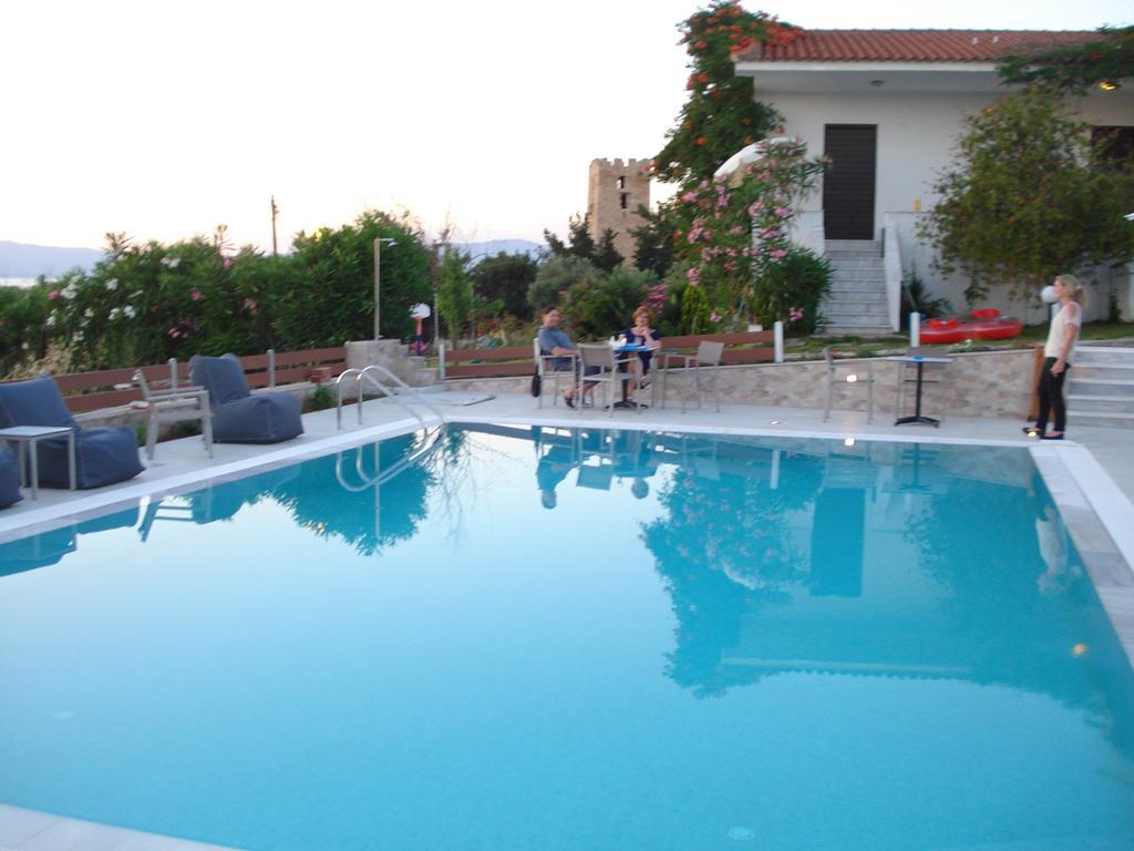Villa Madeleine Tower View Nea Fokea Exterior photo